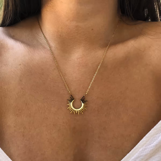 Gold-Plated Geometric Pendant Necklace – Stainless Steel Half-Circle Spike Choker